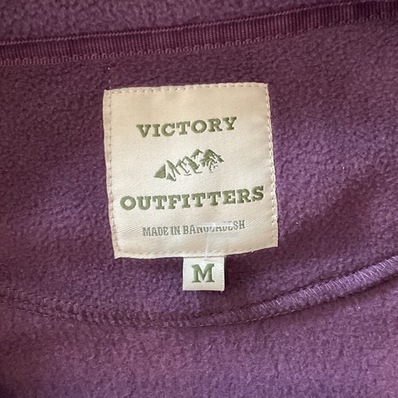 Victory Outfitters NWOT purple Fleece Jacket zip pockets medium cozy athletic - Picture 7 of 9
